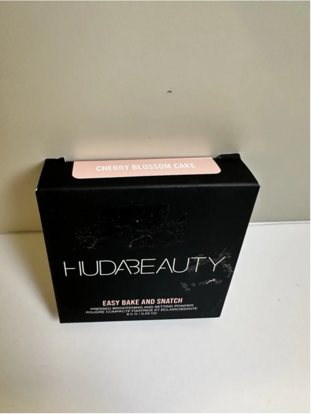 HUDA BEAUTY Easy Bake and Snatch Pressed Setting Powder ~ Cherry Blossom | NEW